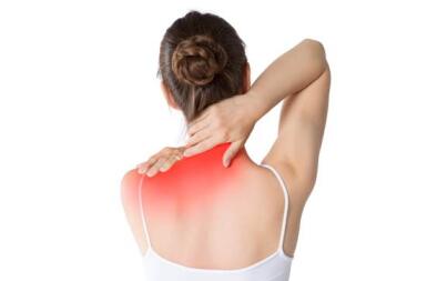 ĐAU CỔ VAI GÁY – CẢNH BÁO ÂM THẦM TỪ LỐI SỐNG HIỆN ĐẠI