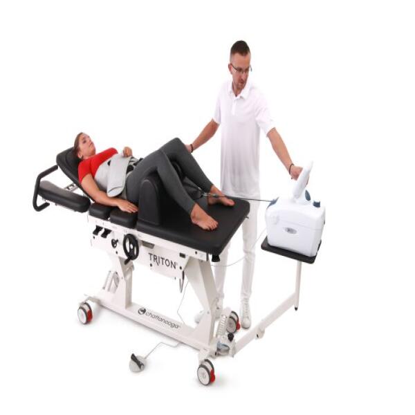 API_4769M-INT_6M_Triton_Traction_table_with_DTS_Traction_Head_Patient_1ee5brc_1